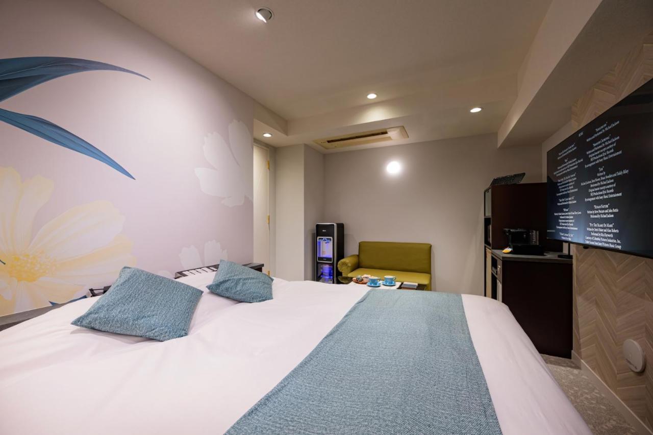 Hotel Will Base 旧chambery (Adults Only) โยโกฮาม่า ภายนอก รูปภาพ